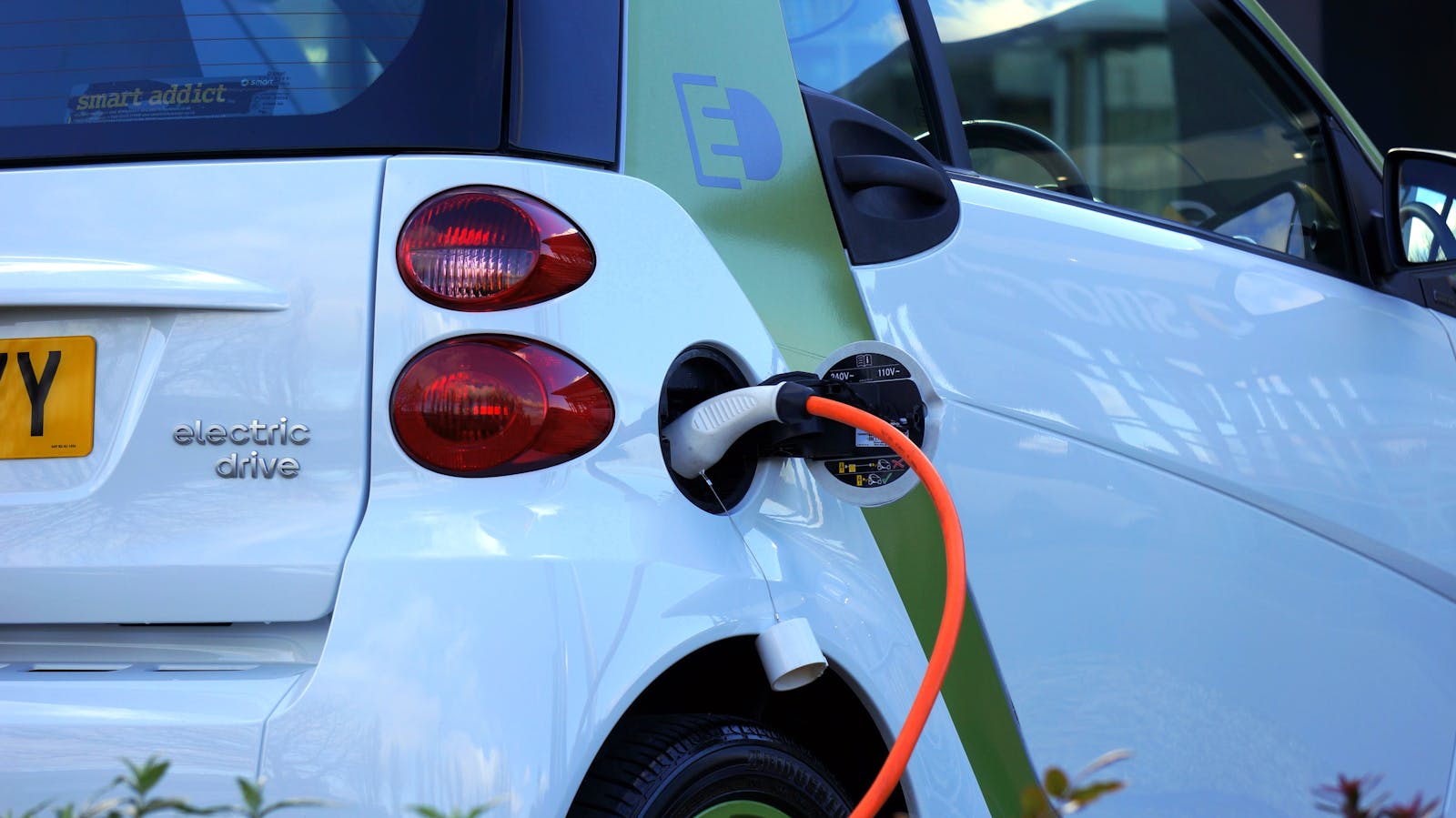 The 20–80 Rule: How You Charge Your EV Tonight Affects Range Two Years From Now
