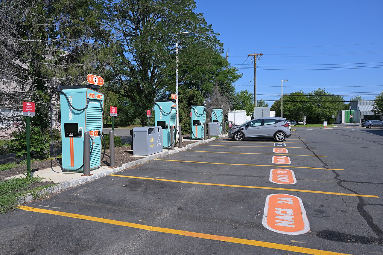 US Fast-Charging Utilization Hits 15.8% in Q2 2026